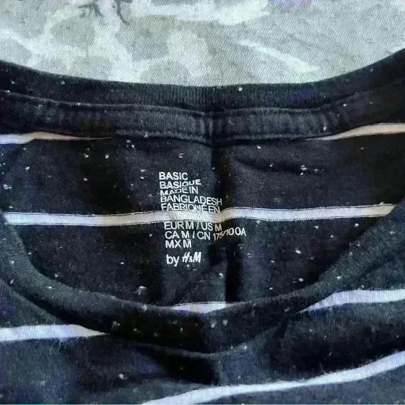 Young man’s T-shirt, H&M size M​ - Picture 3 of 4